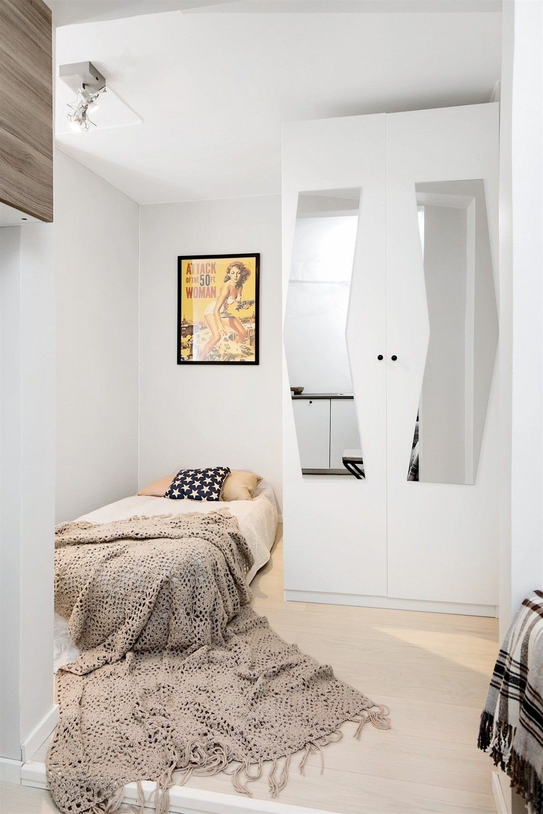 Sovealkove med plass til 120 cm bred seng Galleribilde