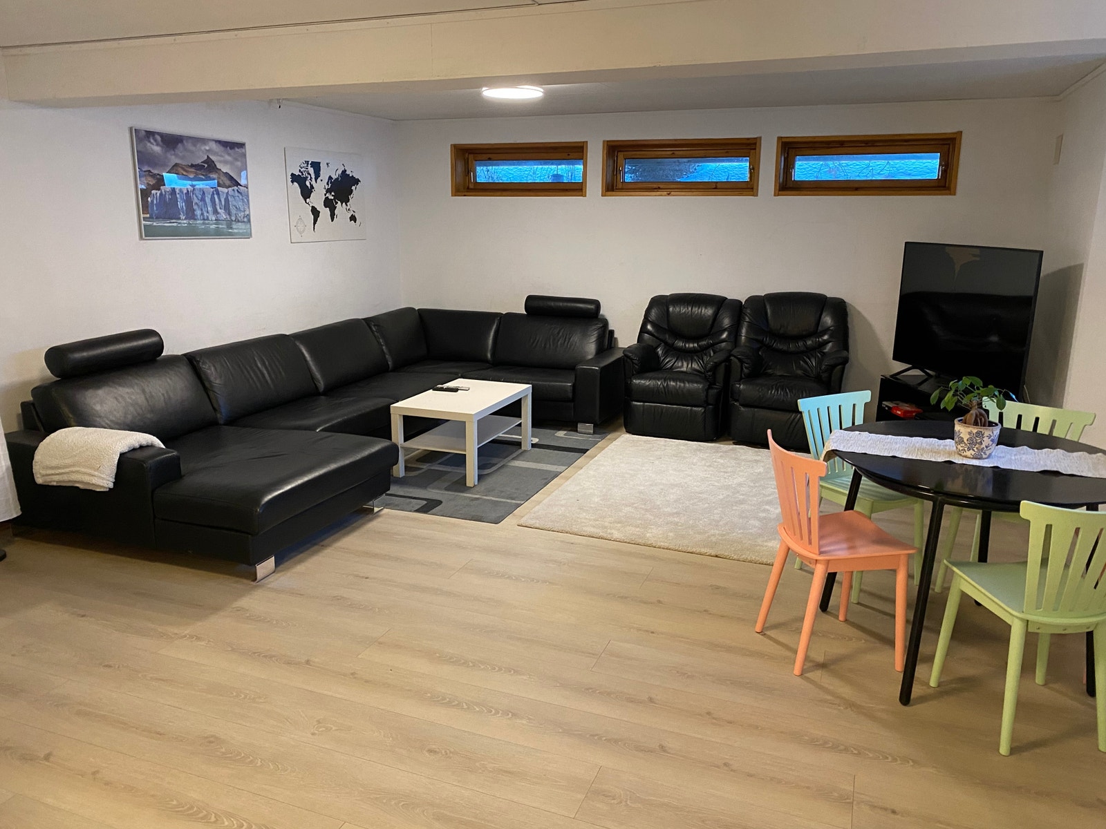 Felles stue Galleribilde