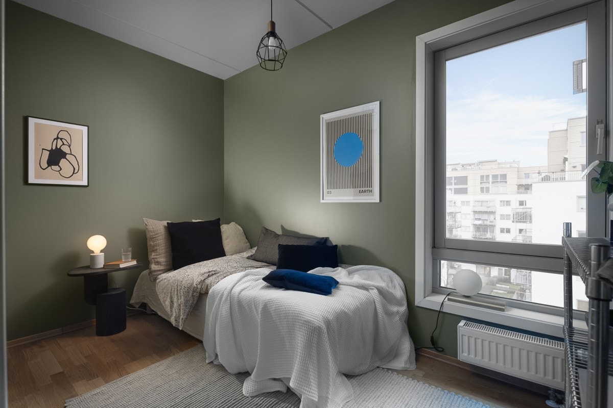 Soverom nummer to egner seg godt som barnerom, gjesterom eller kontor. Galleribilde