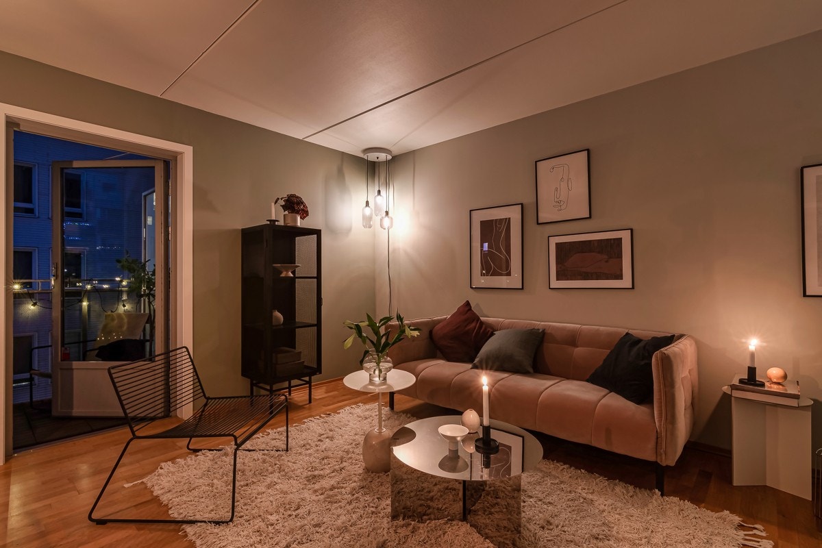 Både varmtvann, fyring, kabel-TV og bredbånd er inkludert i felleskostnadene. Galleribilde