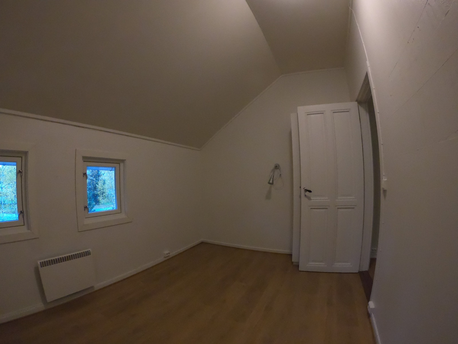 Soverom, rom 210, foto med vidvinkel Galleribilde