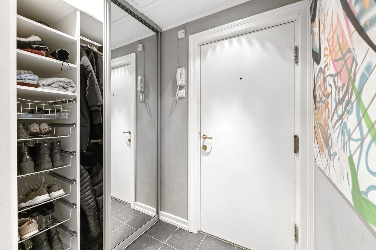 Skyvedørsgarderobe fra Garderobemannen (2019) Galleribilde