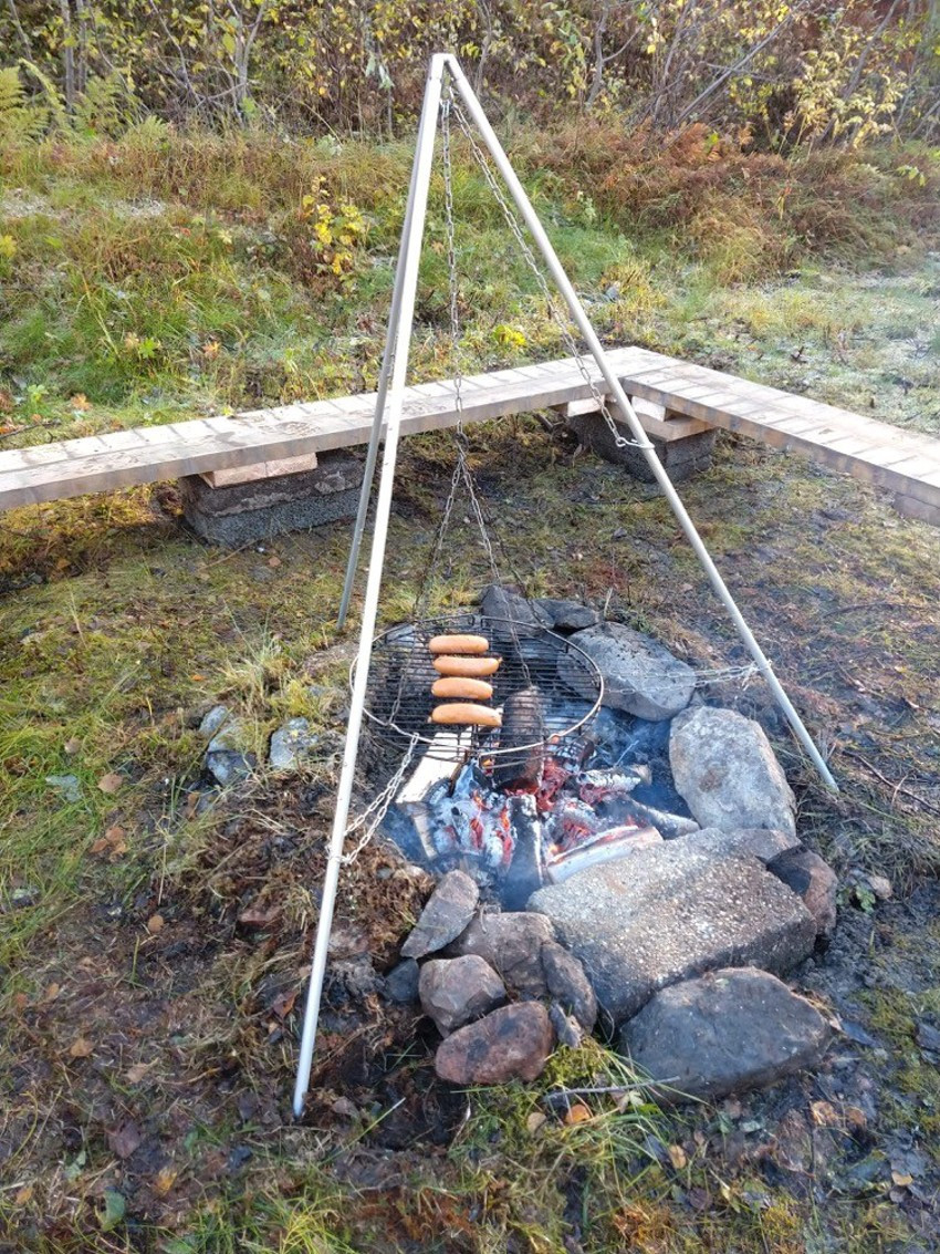 Her kan man hygge seg rundt bålet!