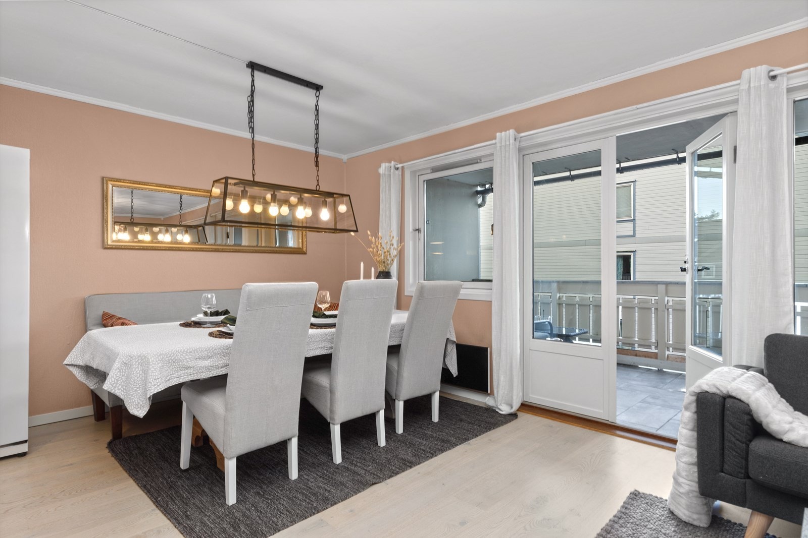 Boligen har en god planløsning hvor alle rom er romslige Galleribilde