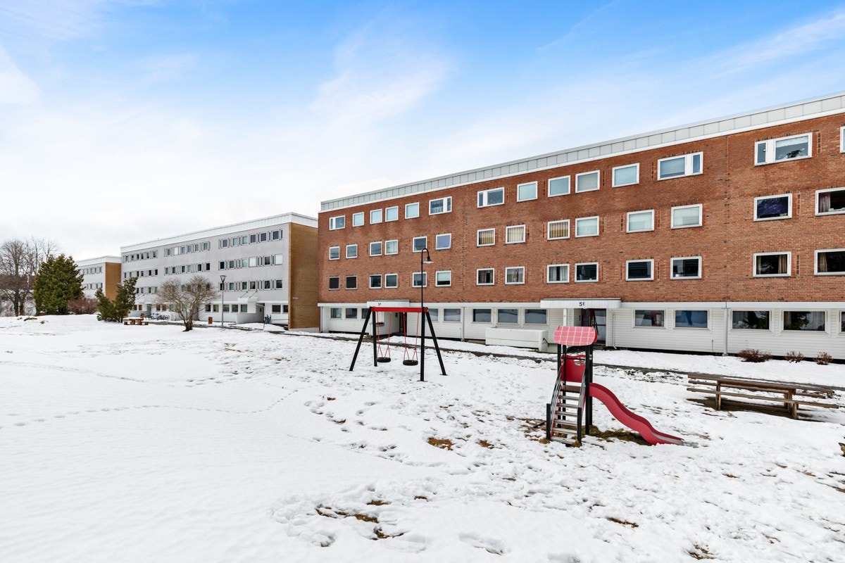 Leiligheten ligger i et etablert og veldrevet borettslag med god økonomi og flotte fellesarealer. Galleribilde