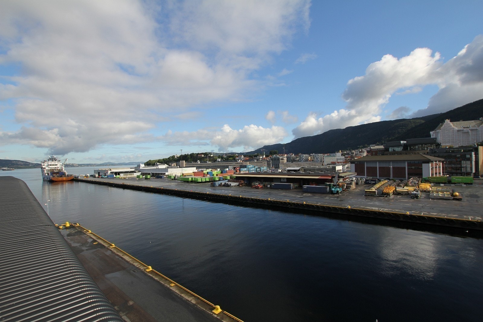 Kontorer med byens beste havsutsikt! Galleribilde