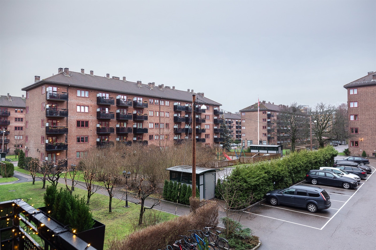 Fint utsyn over nærområdene/fellesarealene Galleribilde