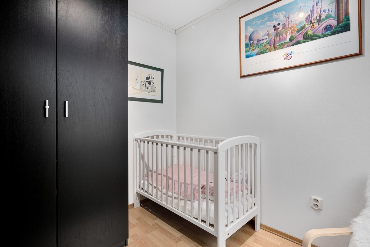 Soverom II, kan enkelt innredes som barnerom, gjesterom eller kontor. Galleribilde