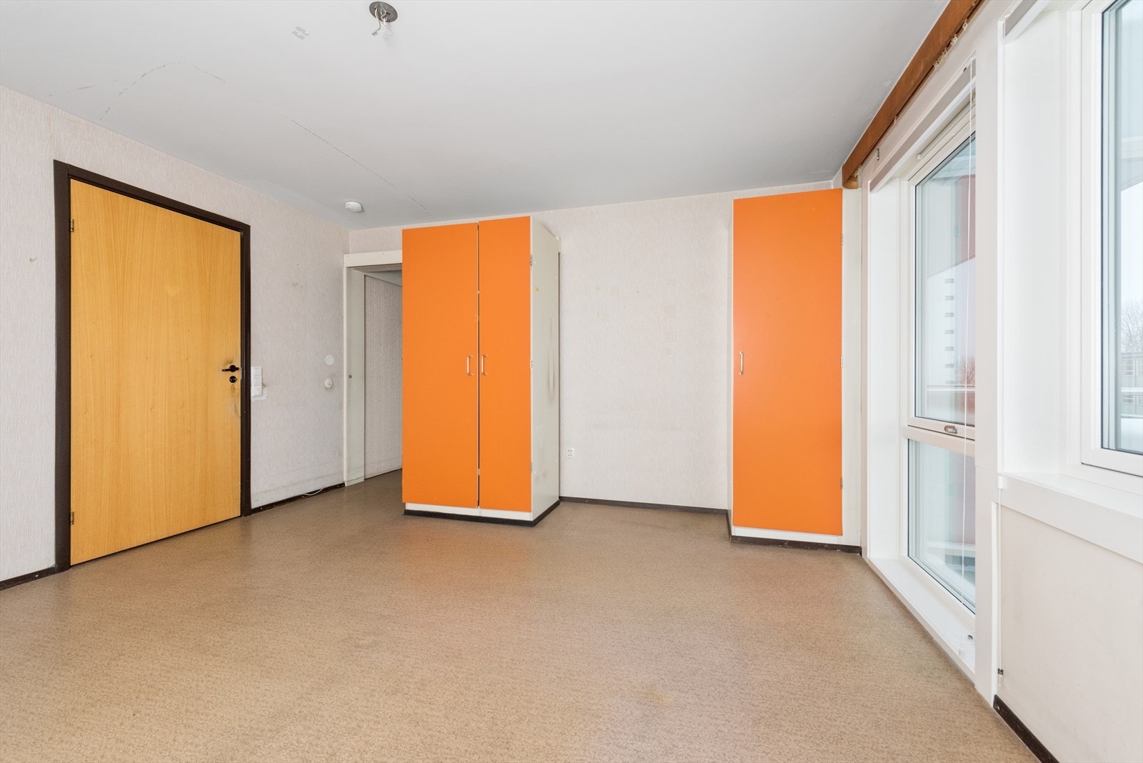 Fra soverommet er det adkomst til badet. Galleribilde