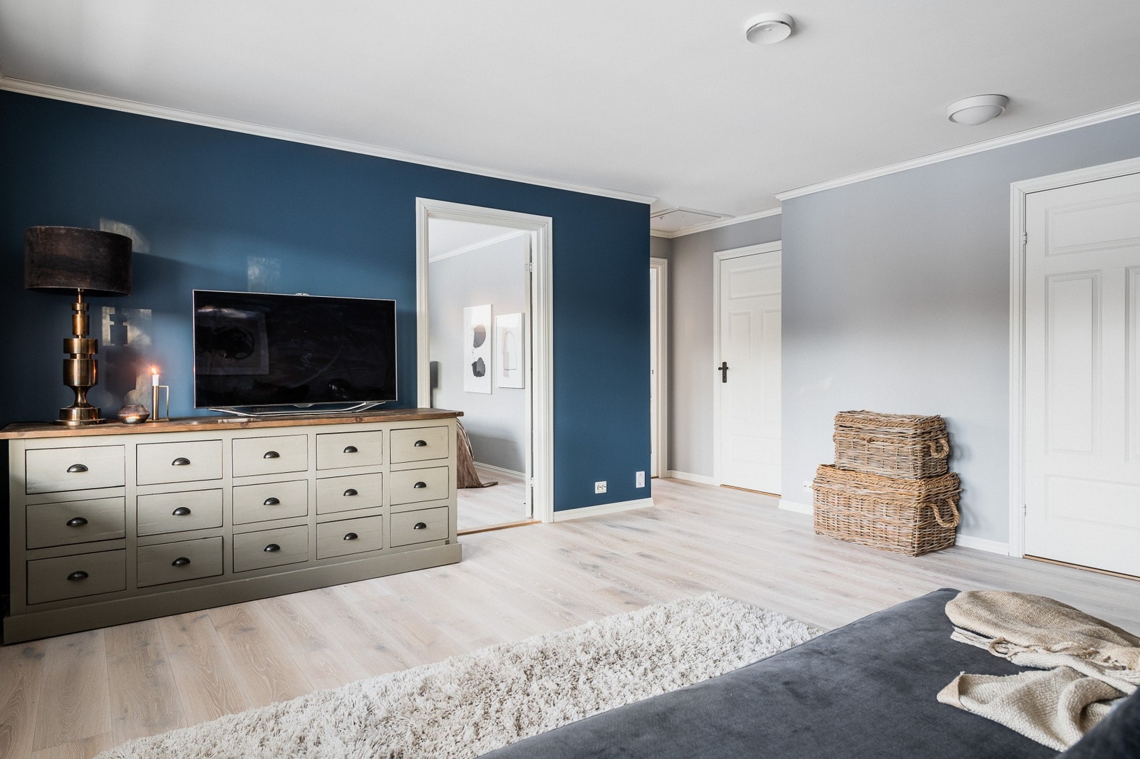 God plass til møblering. Galleribilde