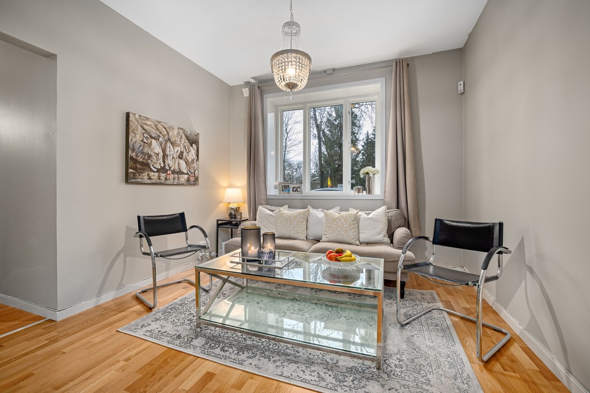 Strøken 1-roms med egen inngang | Separat alkove | Perfekt beliggenhet | Usjenert og rolig Galleribilde