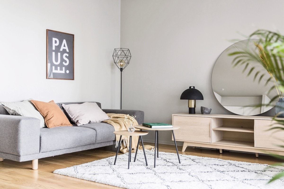 Boligen har en åpen og luftig planløsning, godt tilpasset sosialt liv. Galleribilde