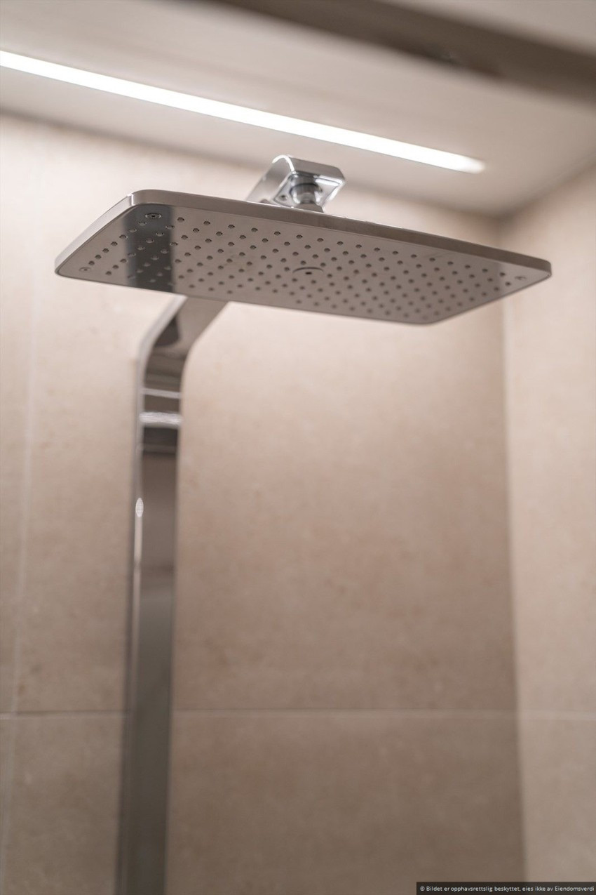 Du finner regndusj på badet