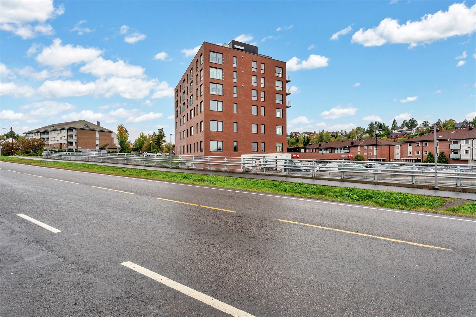 Særdeles god beliggenhet på Rasta i Lørenskog kommune. Galleribilde