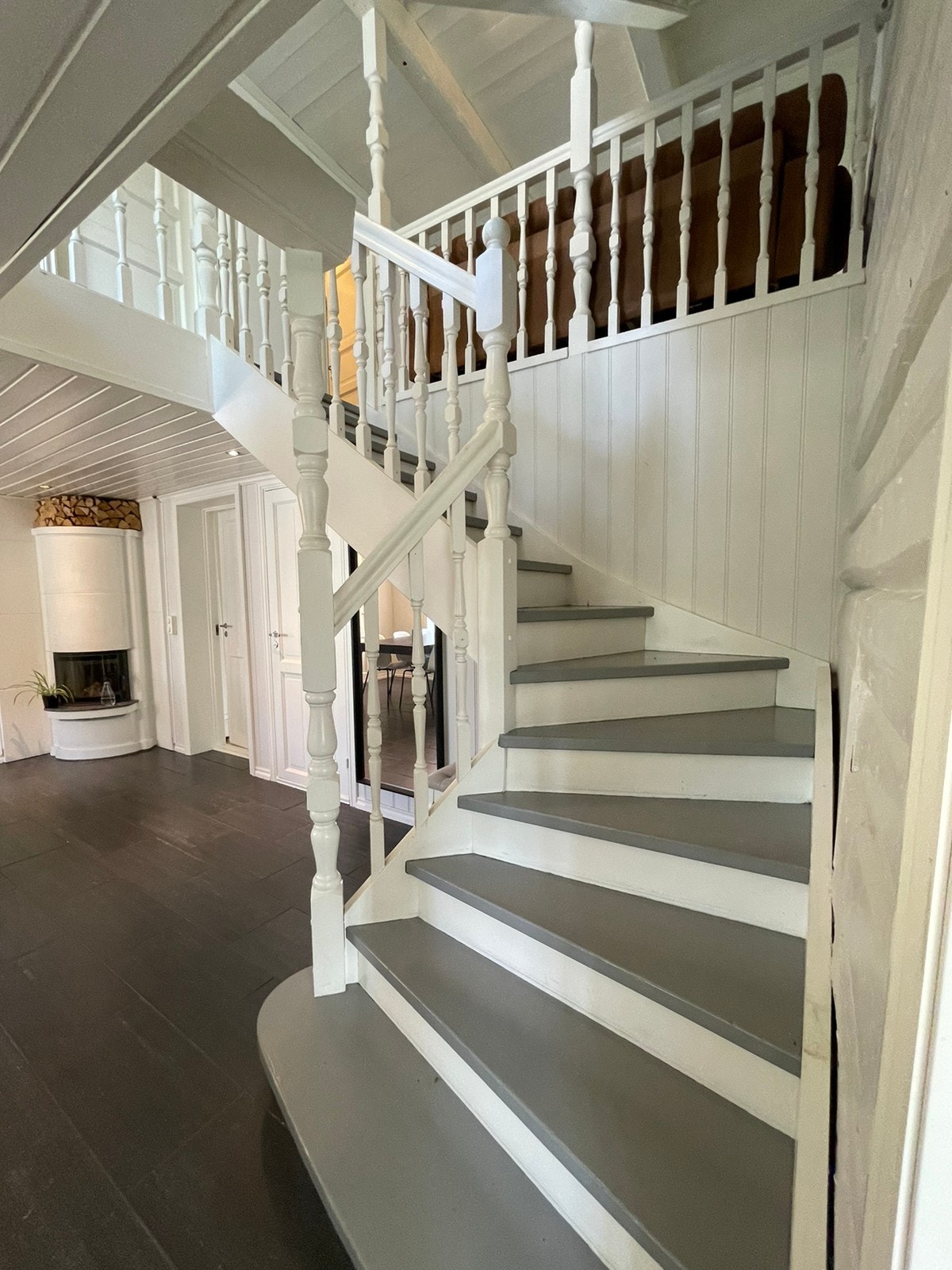 oppgang til 2/2 2. etg Galleribilde