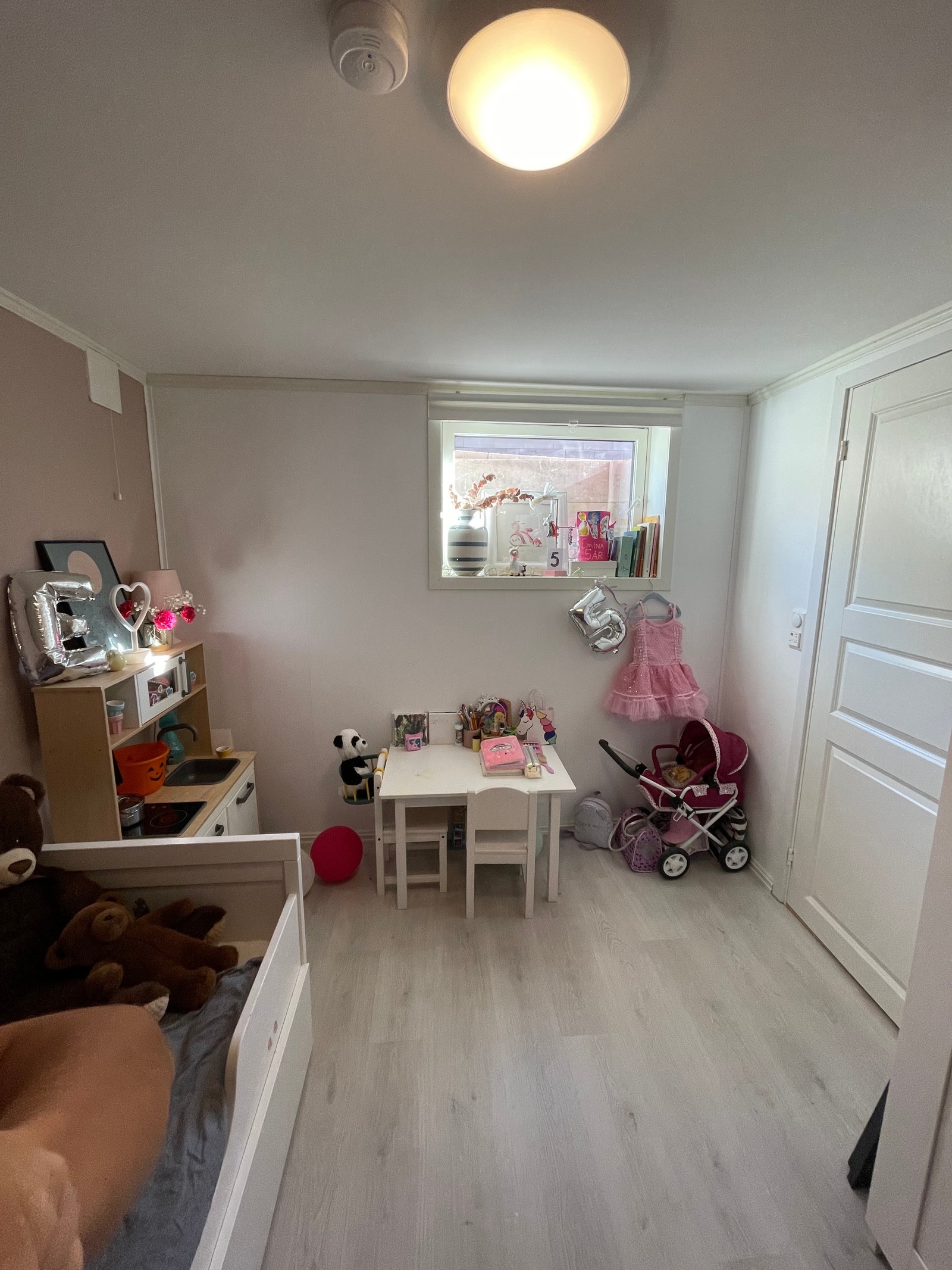 Alle vinduer er godkjente rømningsveier. Galleribilde