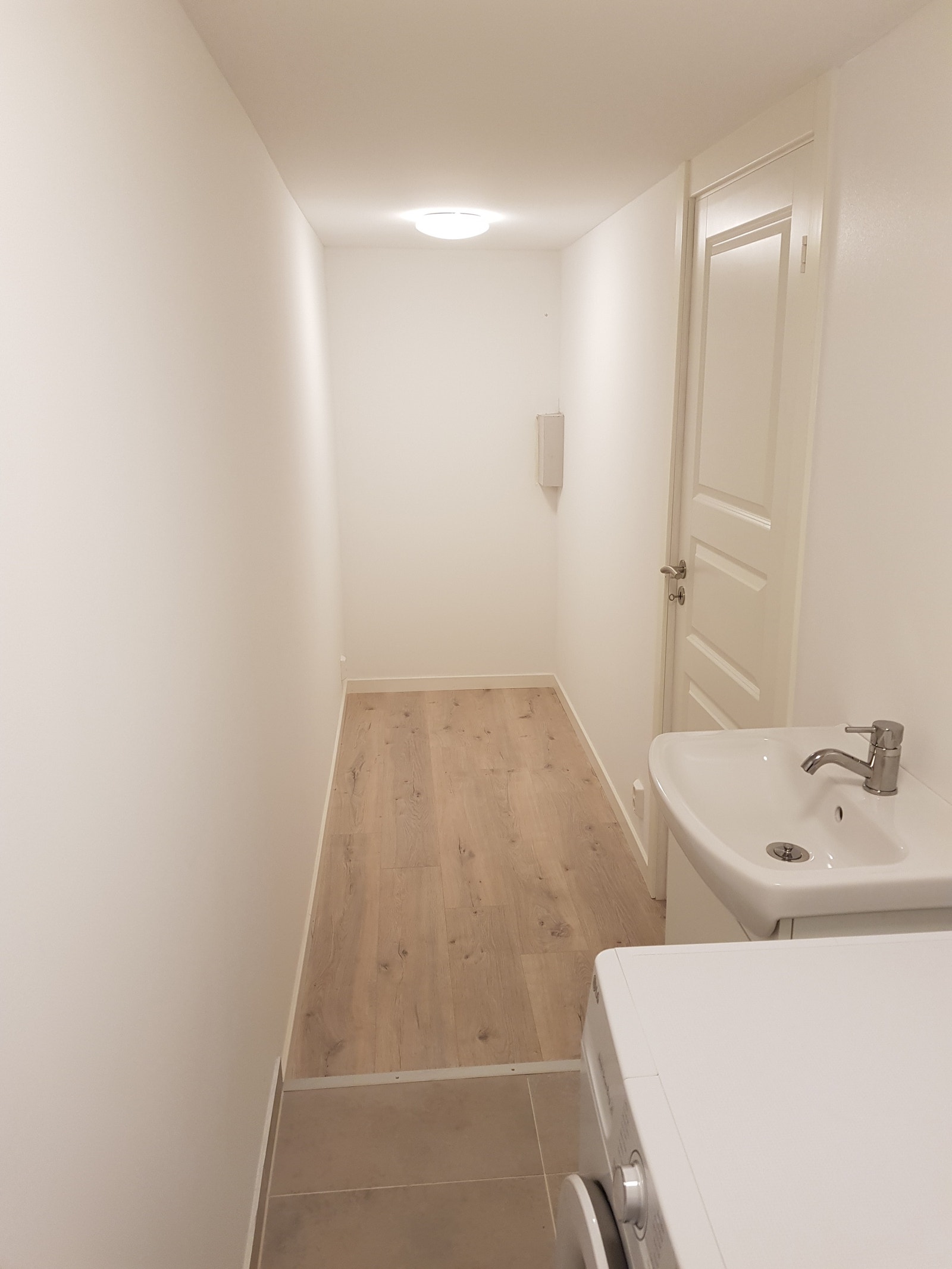 Garderobe, bod eller ekstra lagringsplass Galleribilde