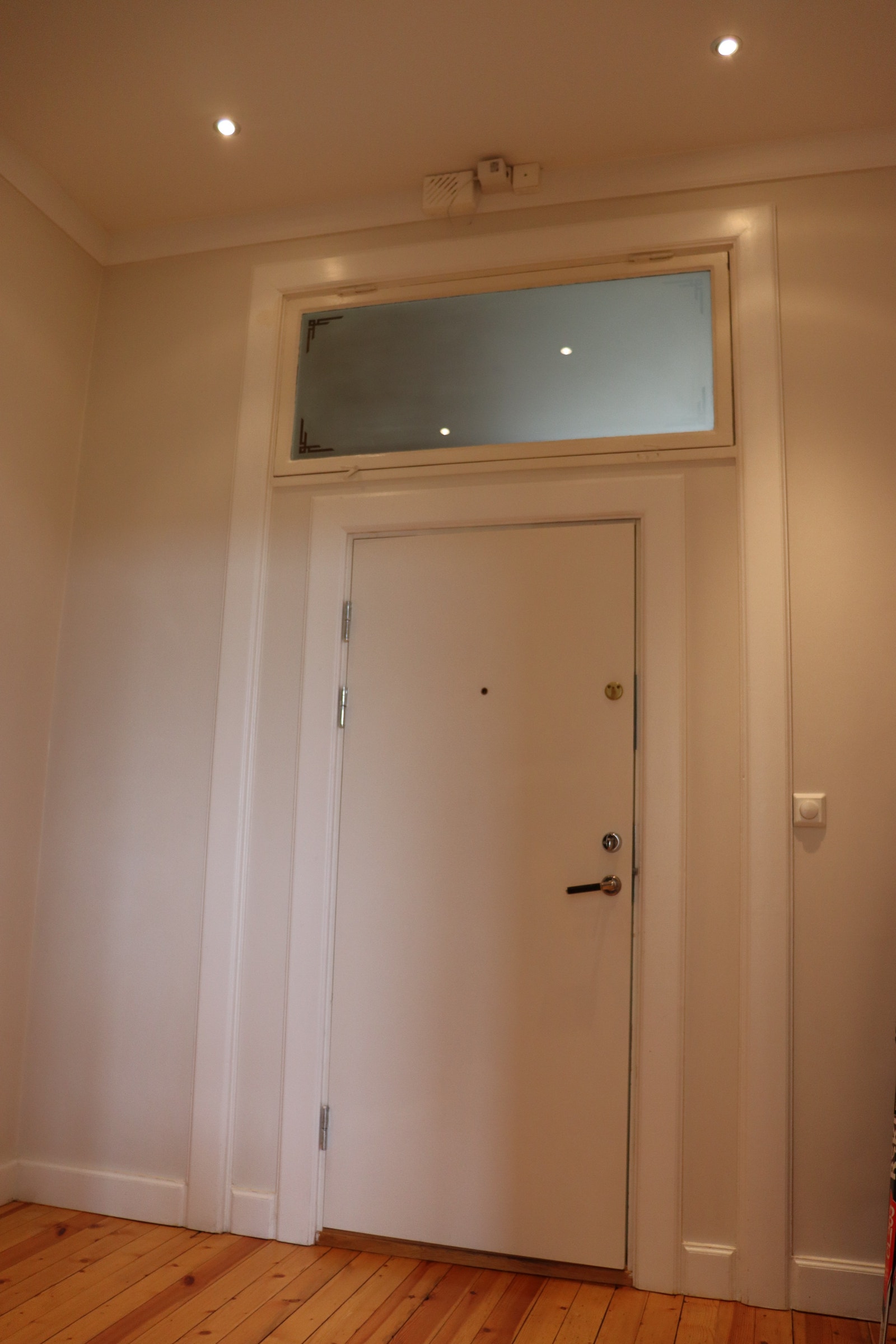 Hall/entrance Galleribilde