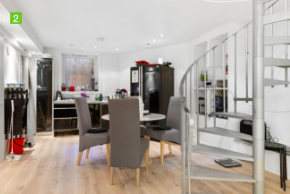 I dag er det møterom og kontorplasser i underetasjen. Takhøyde 2,4 meter. Galleribilde