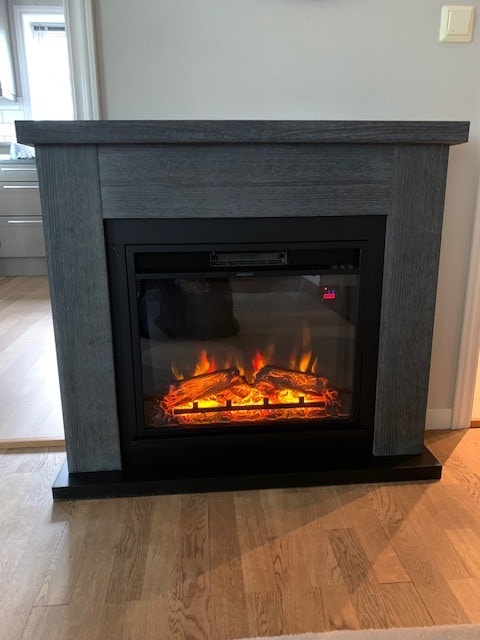 Stue, El. peis 1500W (Varmluftvifte m/fjernkontroll, ny 2021) Galleribilde