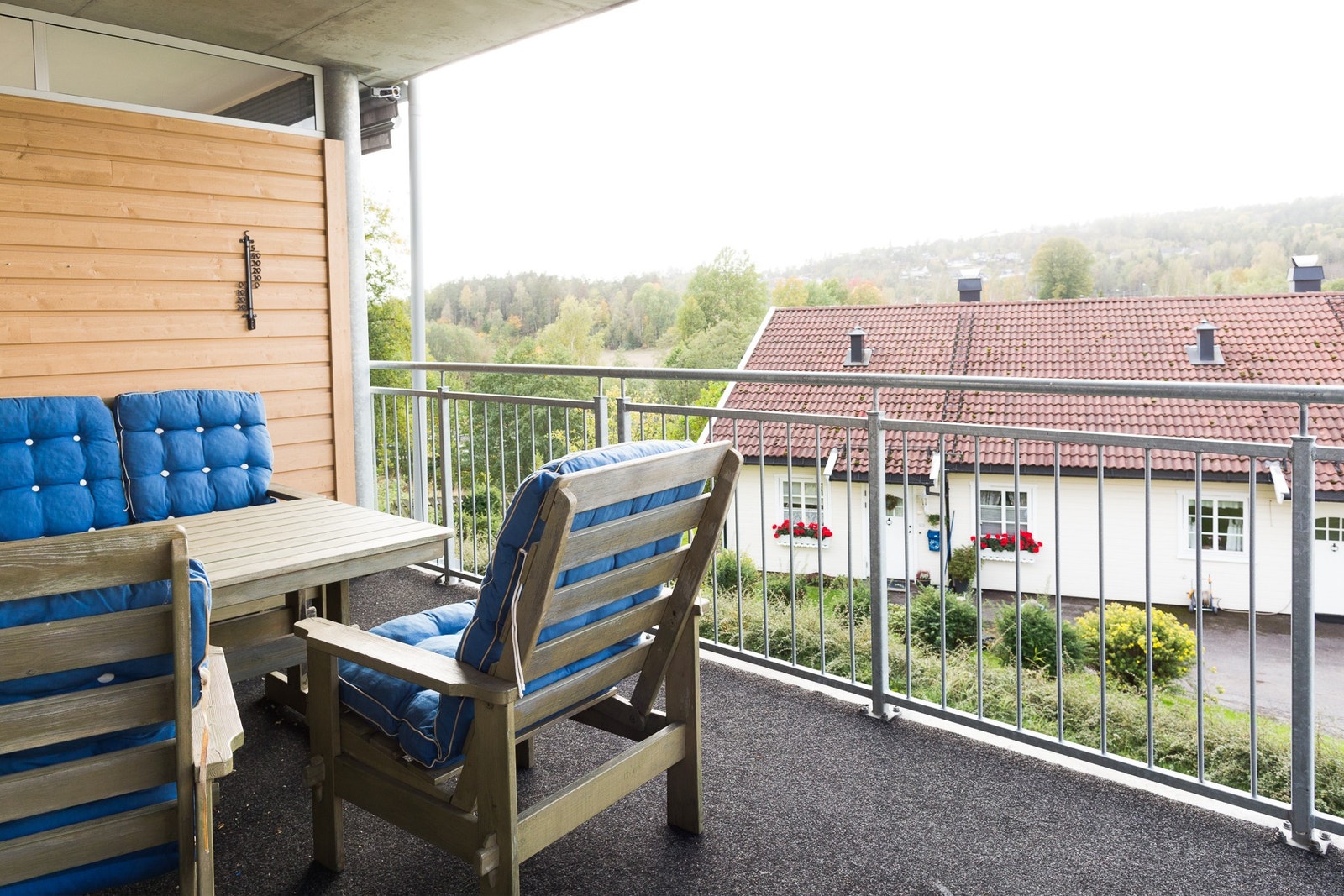 Utsikt fra terrassen mot syd og vest Galleribilde