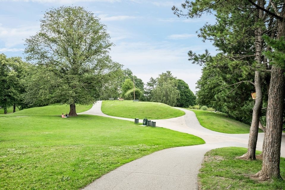 Stensparken 1 min unna Galleribilde