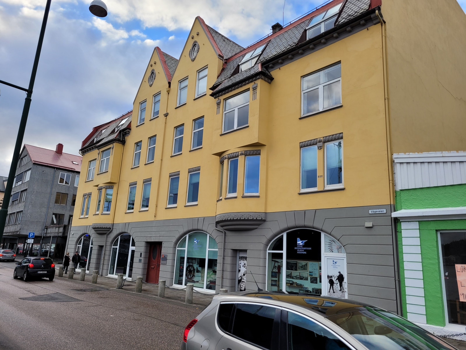 Fasade mot havna Galleribilde