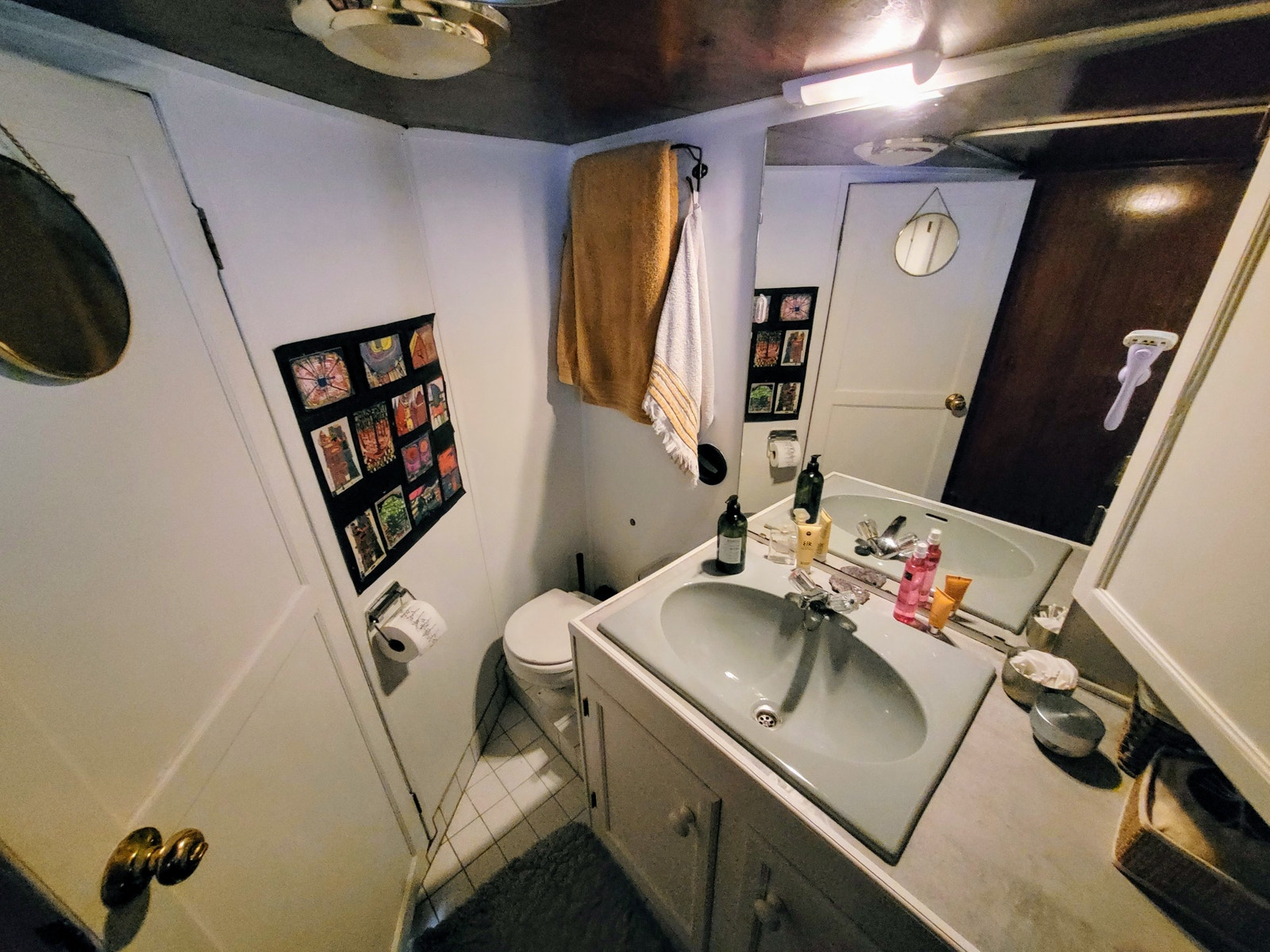 Bad med dusj og do Galleribilde