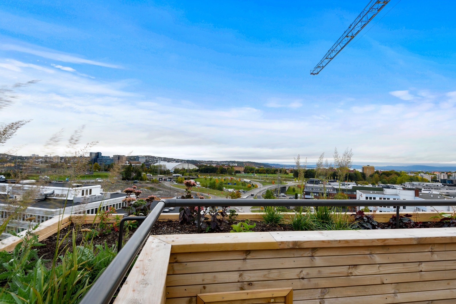 Felles takterrasse med flott utsikt. Galleribilde