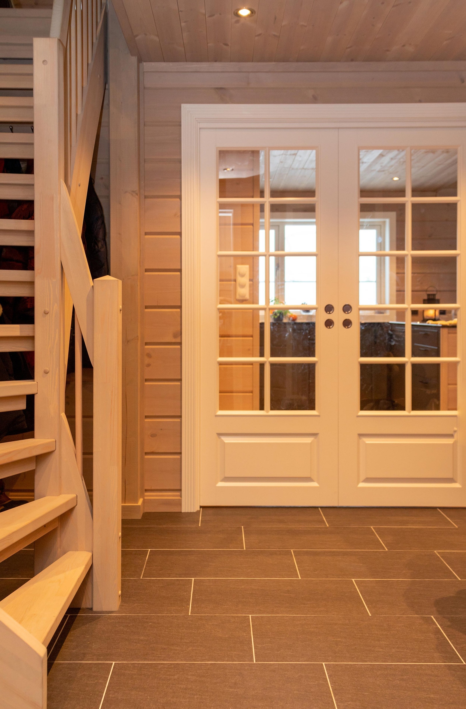 En Skogfiol hytte oppført i Valdres Galleribilde