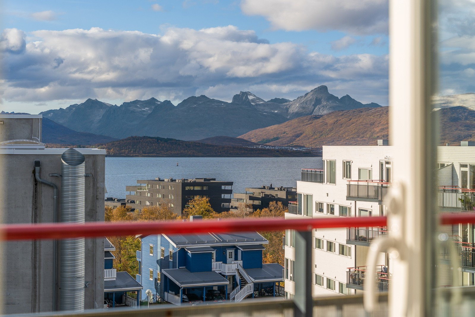 Vidunderlig utsikt mot Kvaløyfjellene!