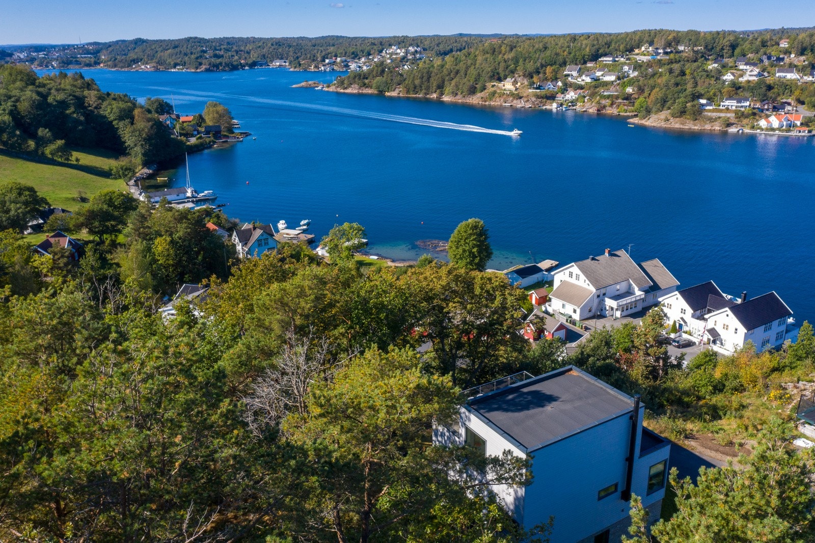 Område er svært barnevennlig med kort vei til både skole og barnehage Galleribilde