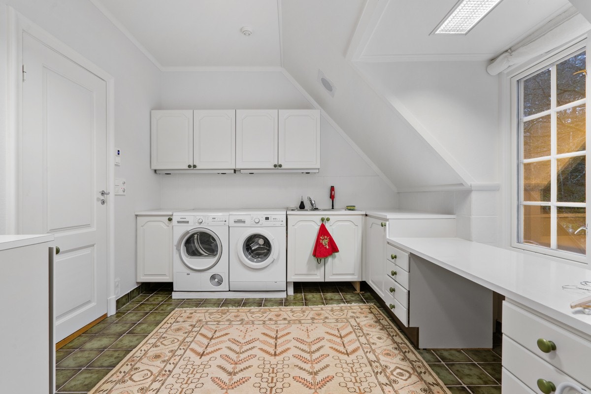 Fra det romslige vaskerommet i 2.etg. Galleribilde