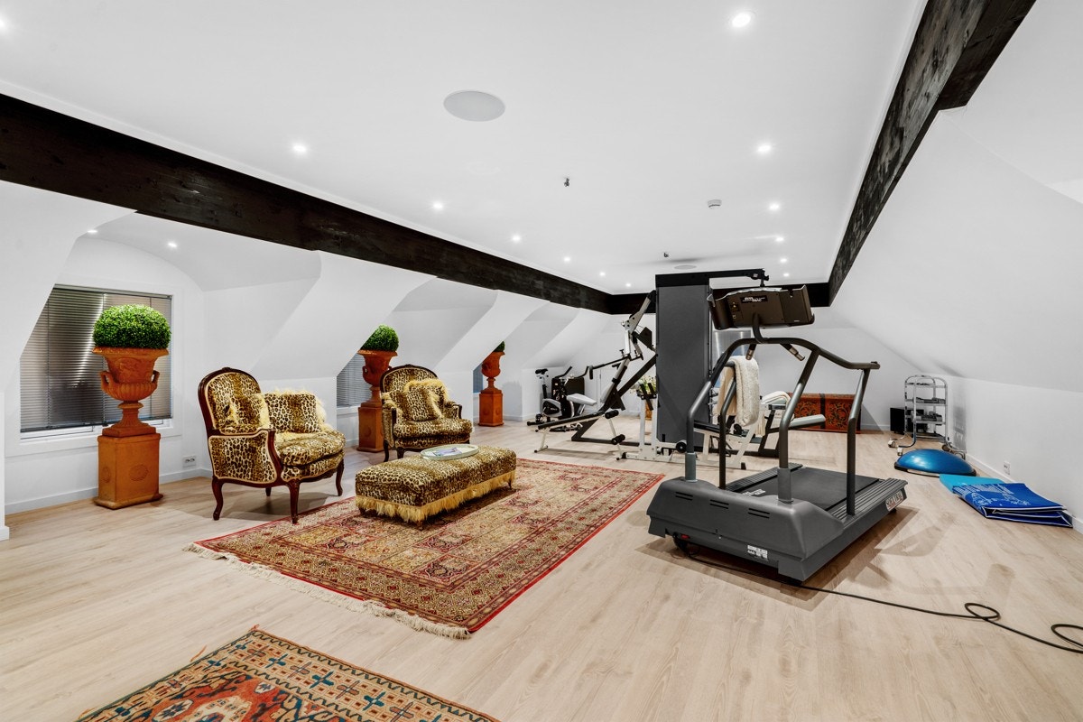 Fra det store treningsrommet i loftsetasjen i annekset Galleribilde