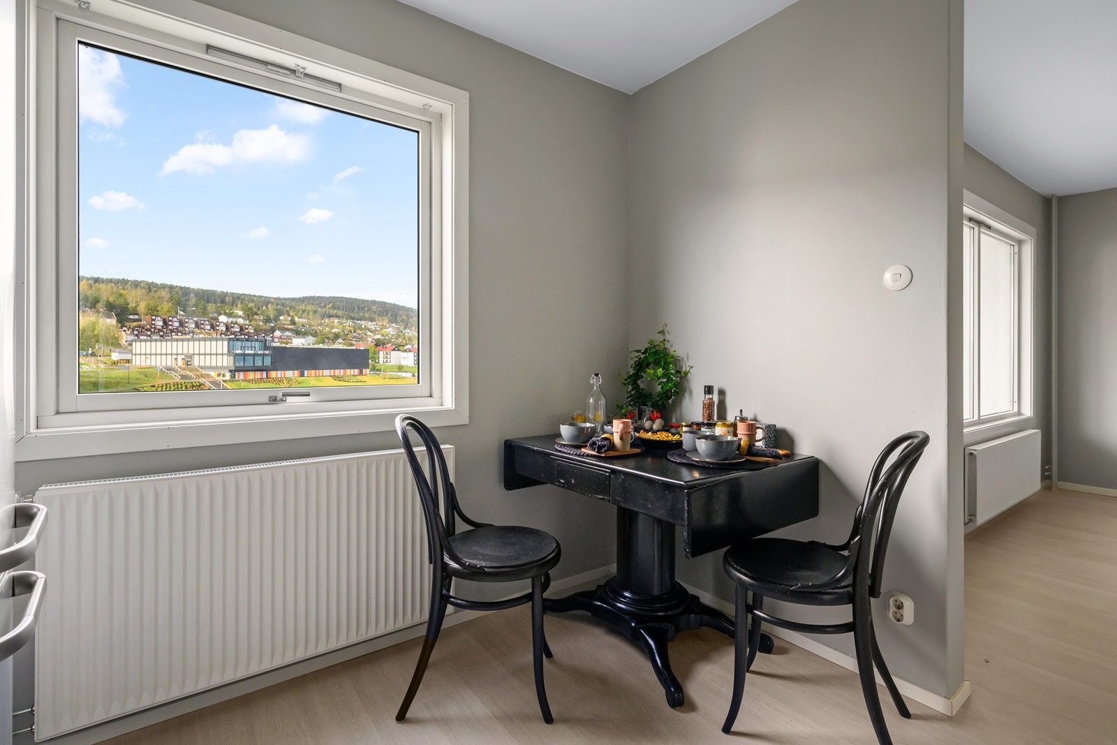 Egen spiseplass på kjøkken Galleribilde