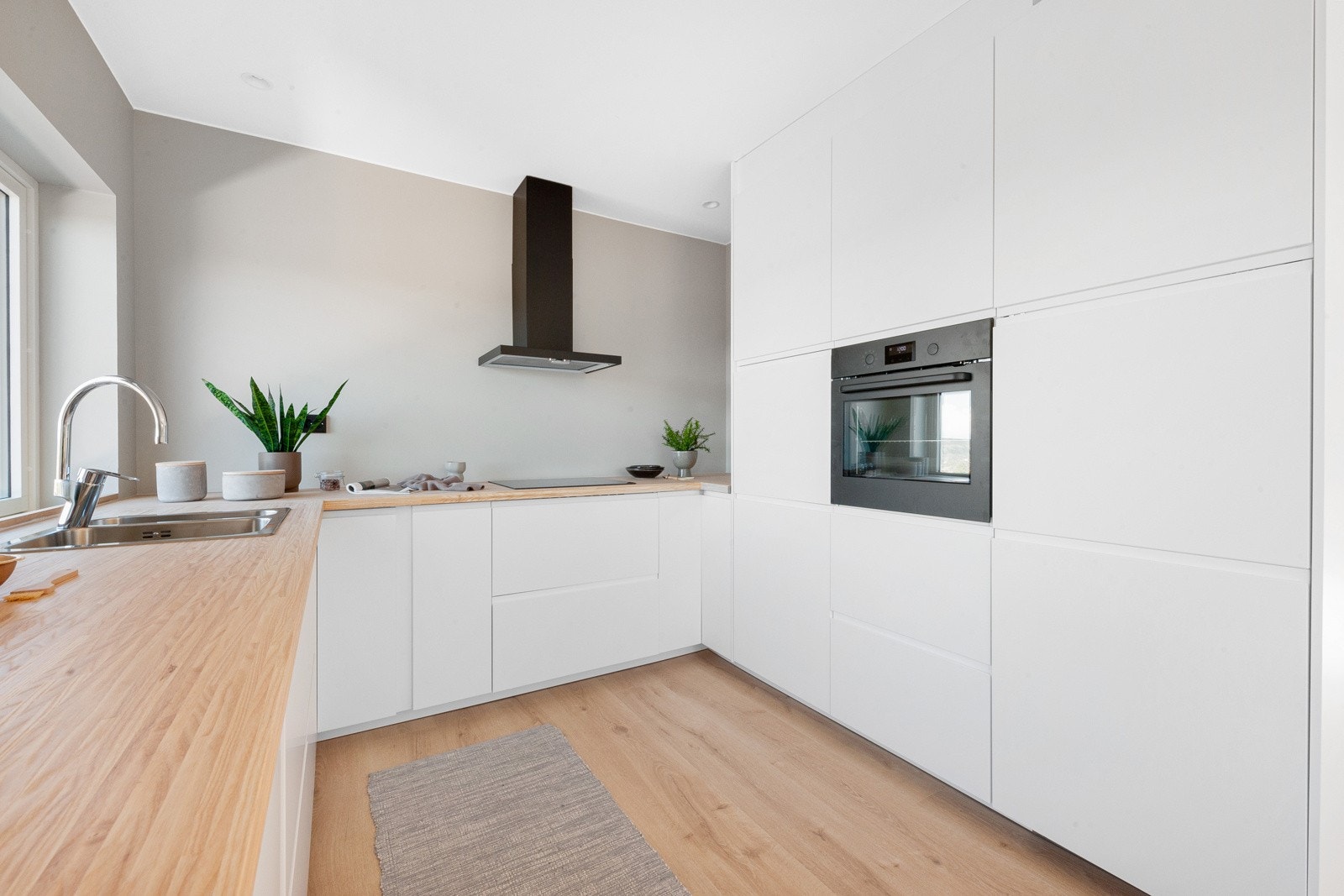 Stilsikkert og funksjonelt kjøkken Galleribilde