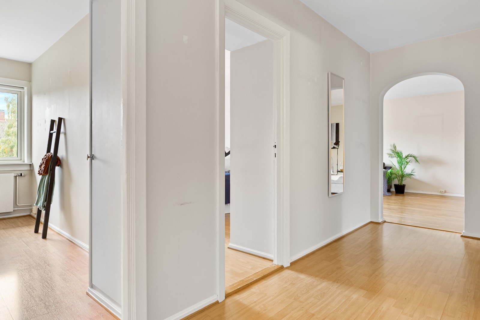 Entré mot stue Galleribilde