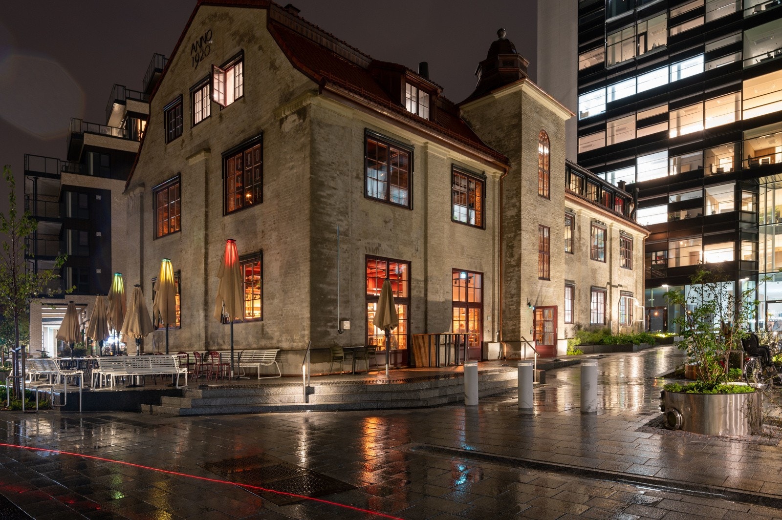 Flere hyggelige restauranter i nærheten. Her fra Labratoriet Galleribilde