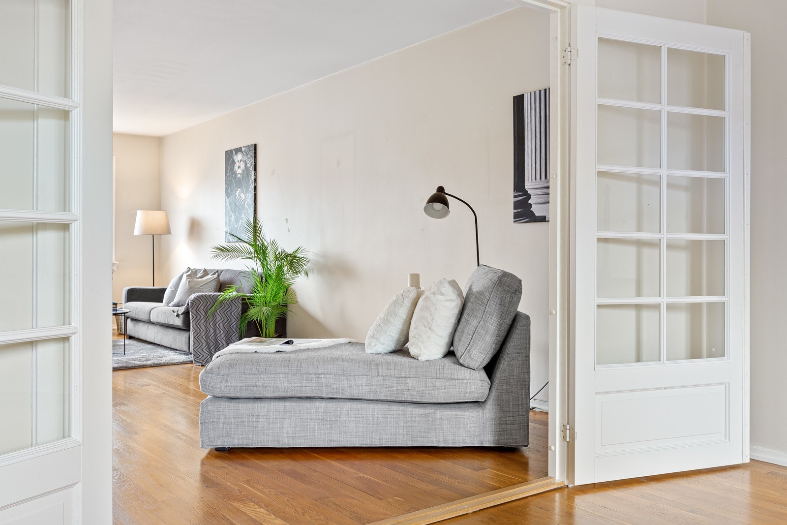 Doble glassdører mot stue Galleribilde