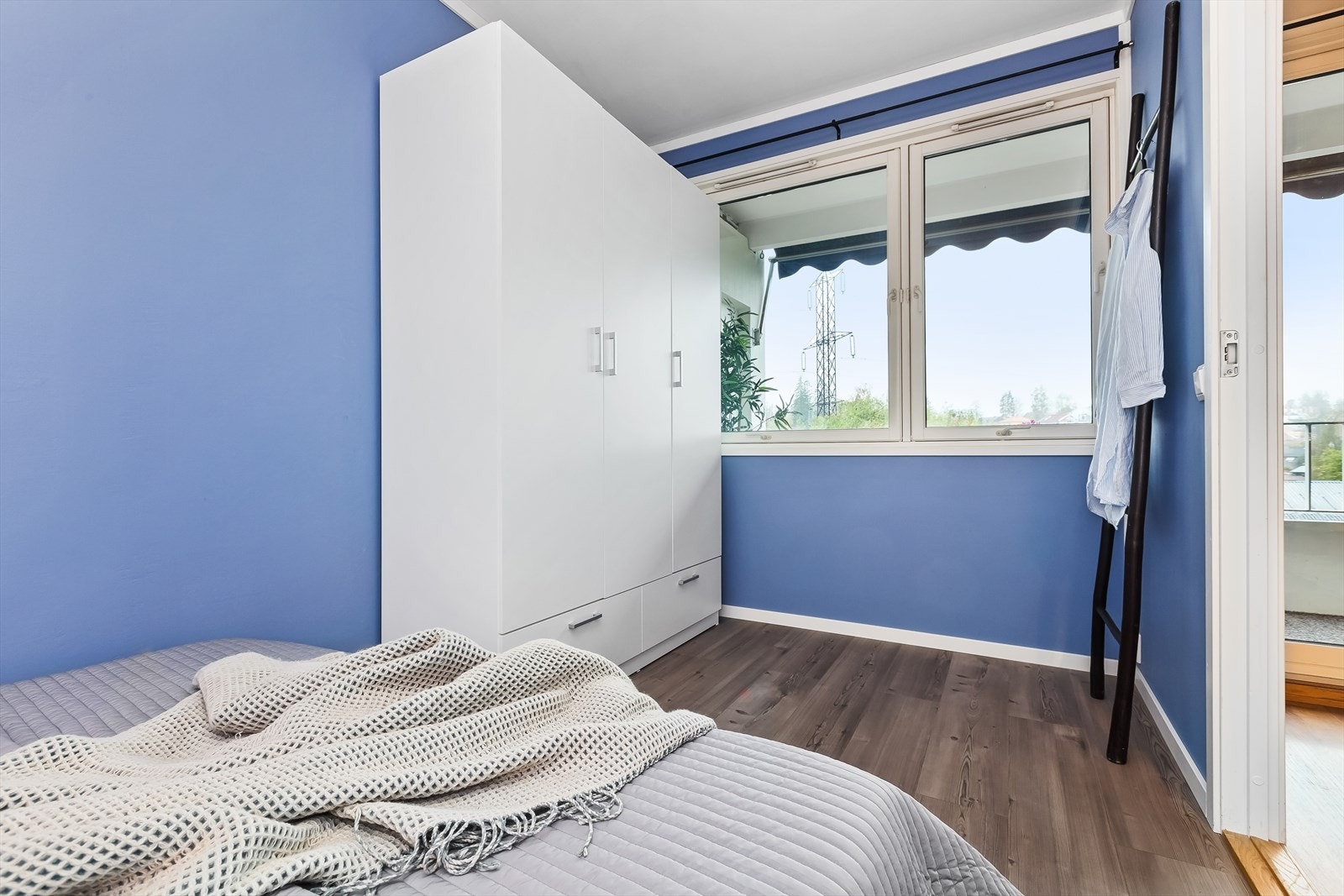 Garderobeplass på soverommet. Galleribilde