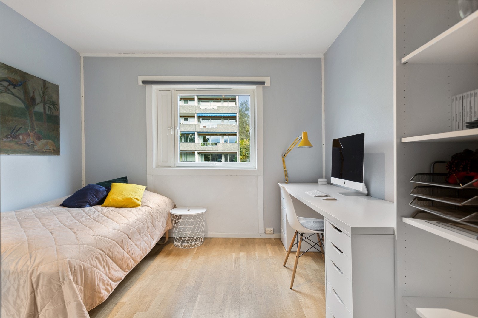 Soverom 2. Alle leilighetens soverom er av god størrelse. Galleribilde