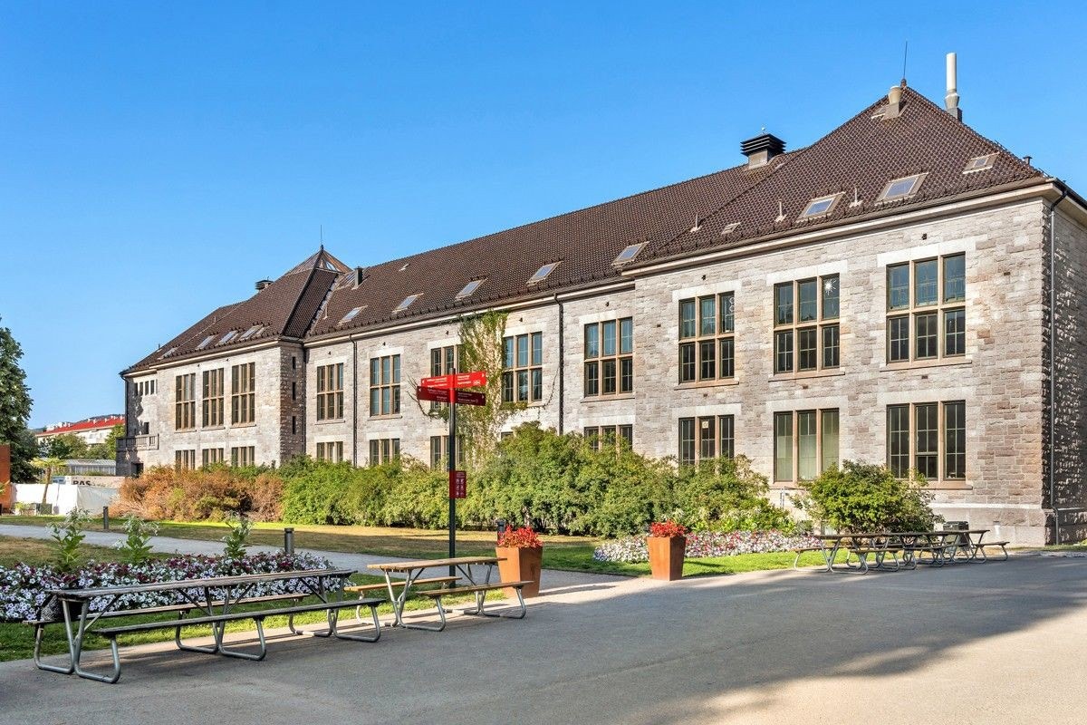 Botanisk hage på Tøyen er Norges eldste botaniske hage, etablert i 1814 Galleribilde