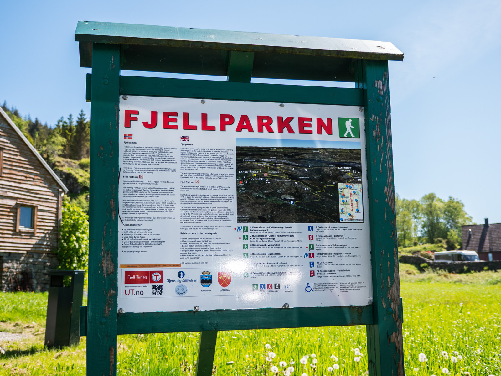 Vil du legge turen opp i høyden er Fjellparken og “Sotravidden” tilgjengelig bare noen minutters kjøring fra Hjortefaret.