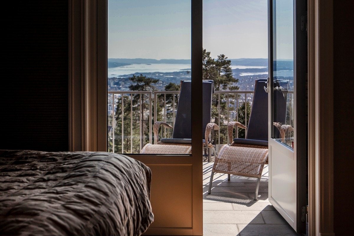 Egen utsiktsbalkong fra master soverom Galleribilde