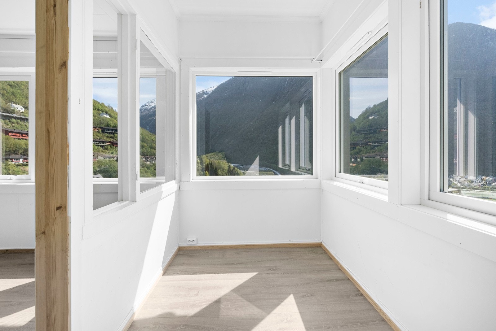 Stue 2.etg. Galleribilde