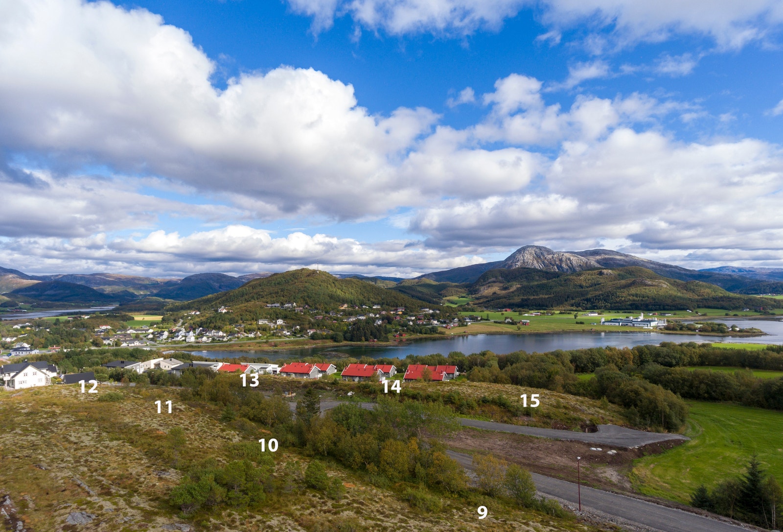 Tettstedet er i vekst og meget attraktivt for barnefamilier Galleribilde