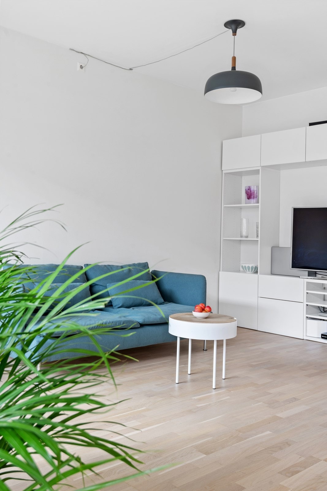 Takhøyden på 2,85m gir rommet et stilig særpreg Galleribilde