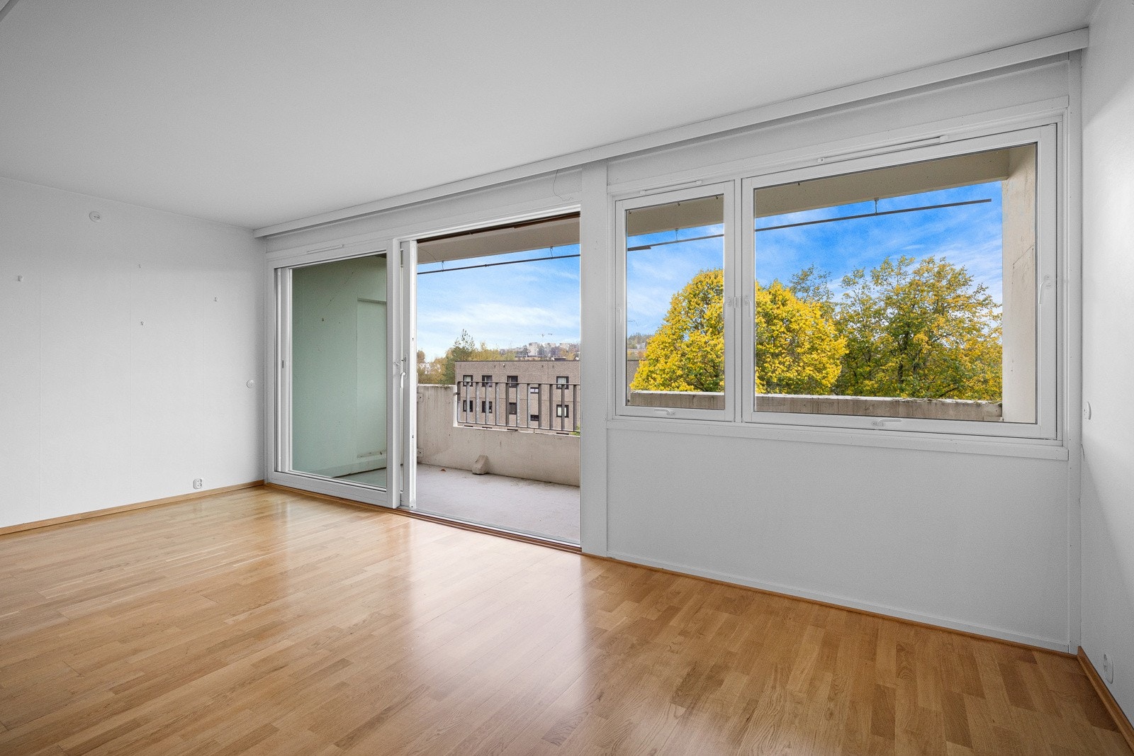 Store vinduer gir svært gode lysforhold Galleribilde