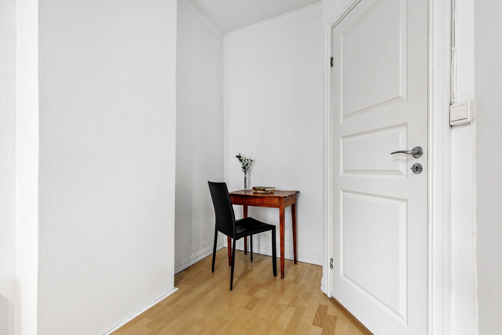 På soverom II er det også plass til en kontorpult. Galleribilde