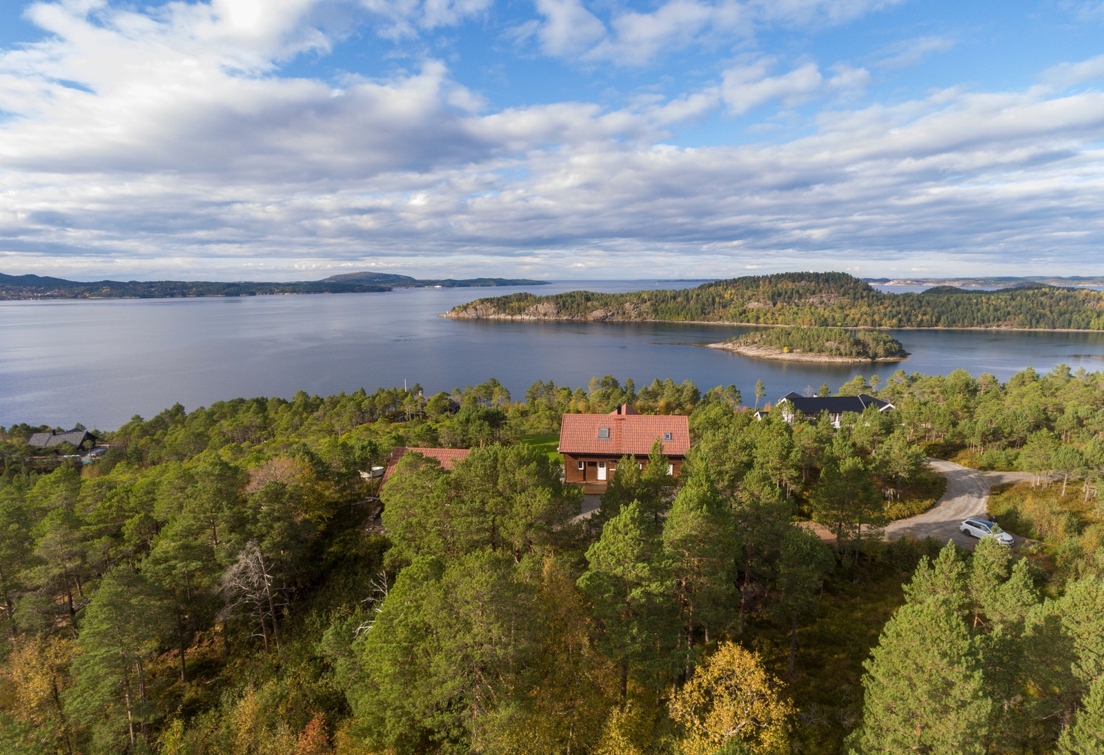 Ta kontakt med grunneier Steinar Fjærvik på tlf. 97191889 for visning! Galleribilde